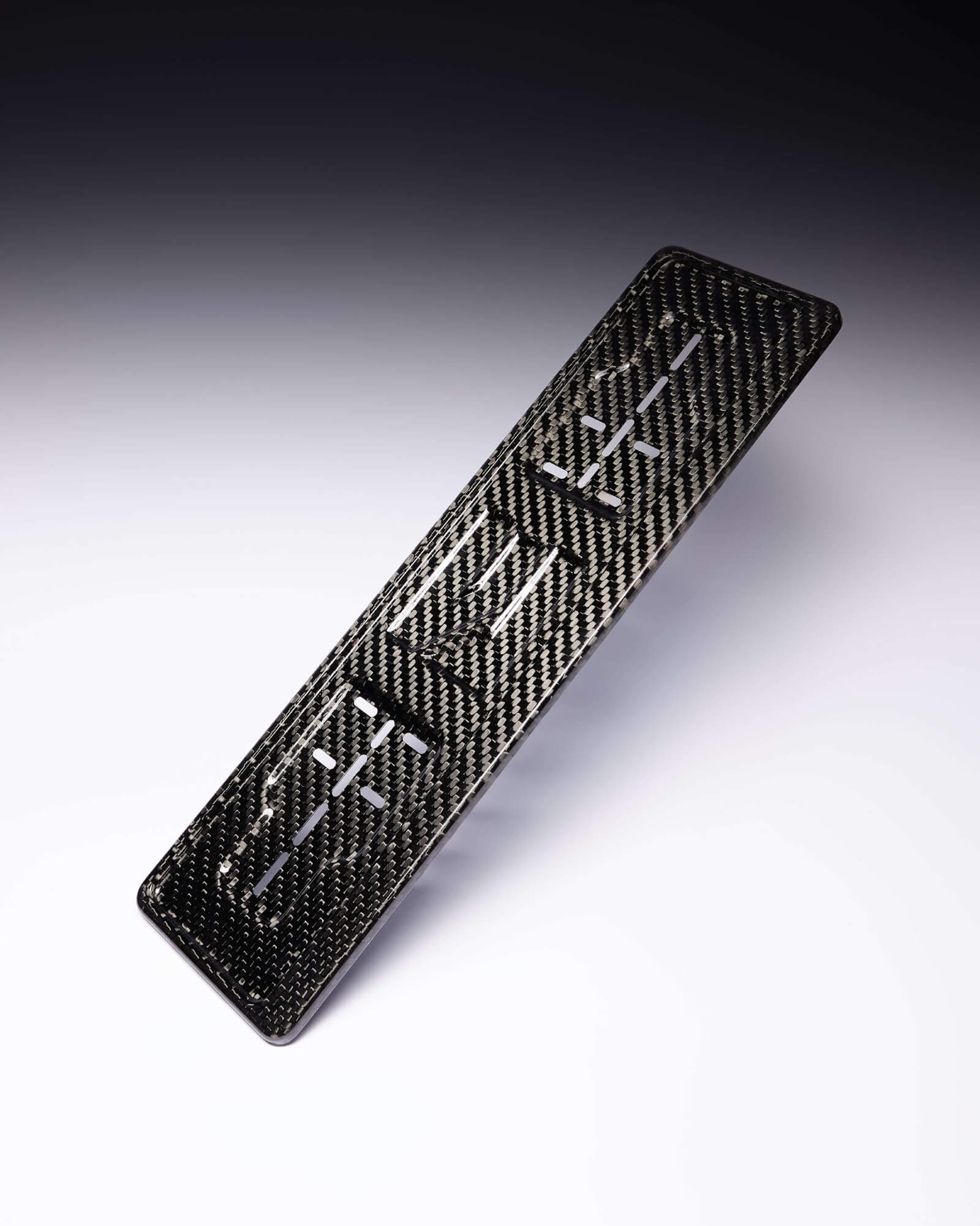 AXIS Ultra — Carbon Frame