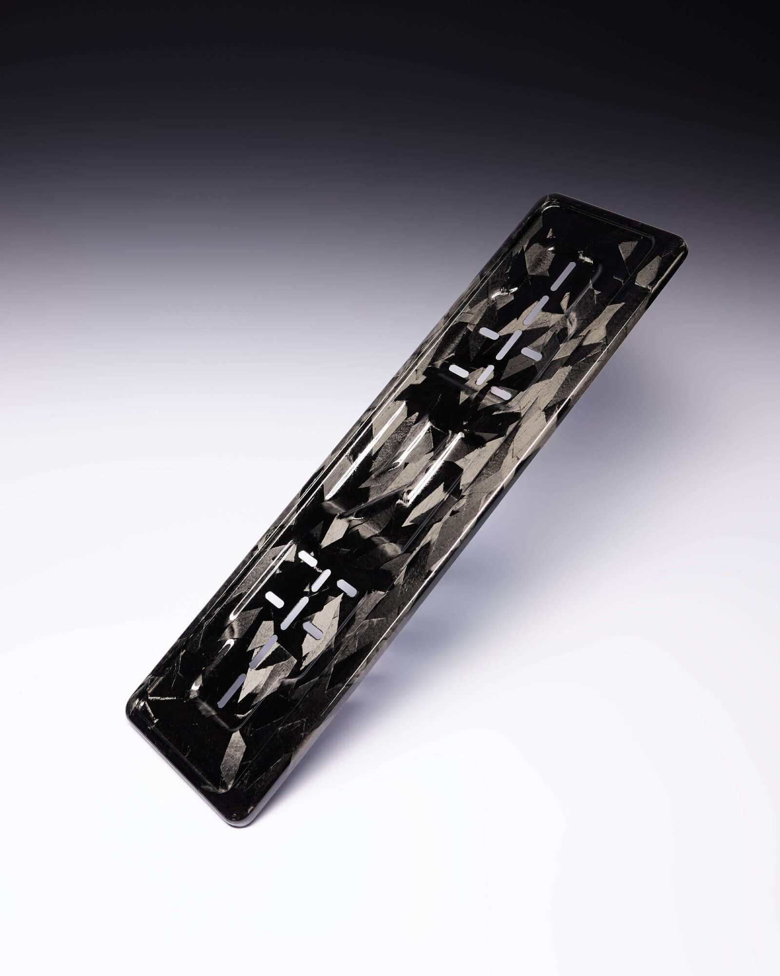 FORGE Raw — Carbon Frame