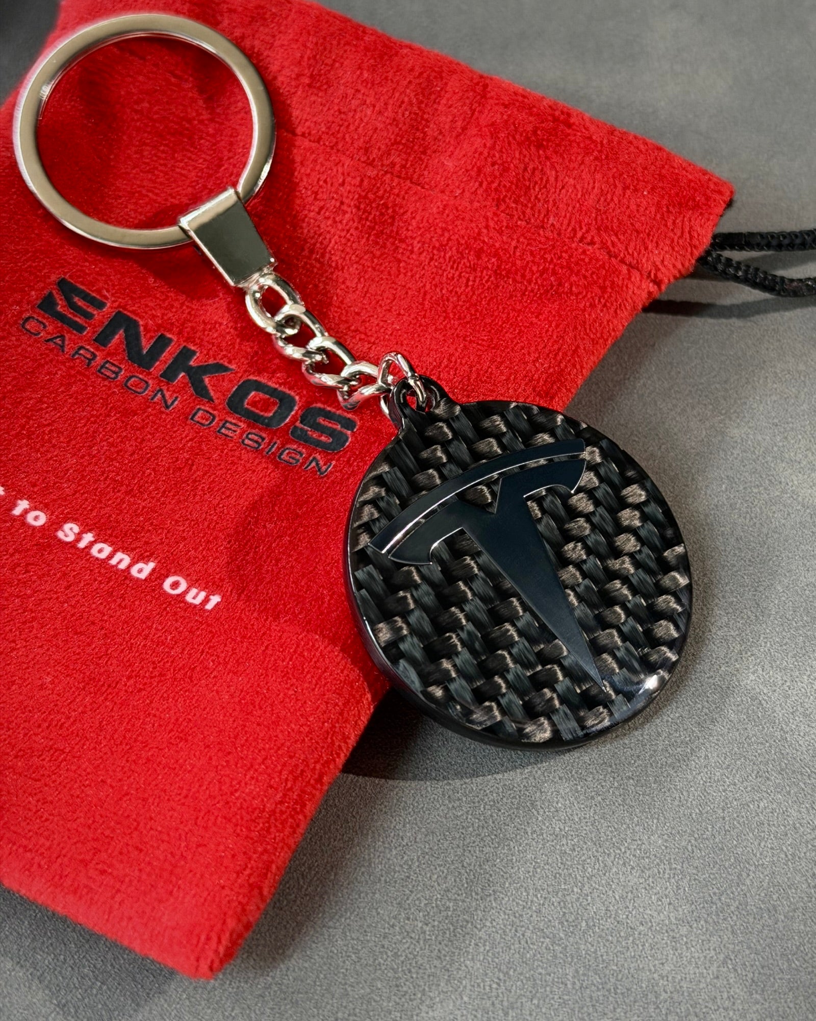 EV Performance — Carbon Keychain