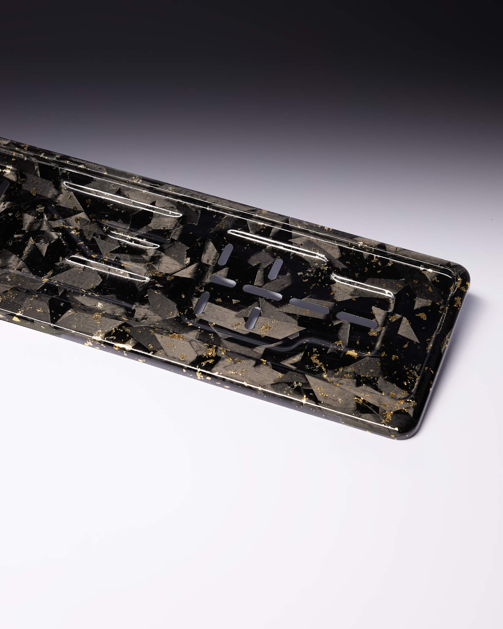 FORGE Gold — Carbon Frame
