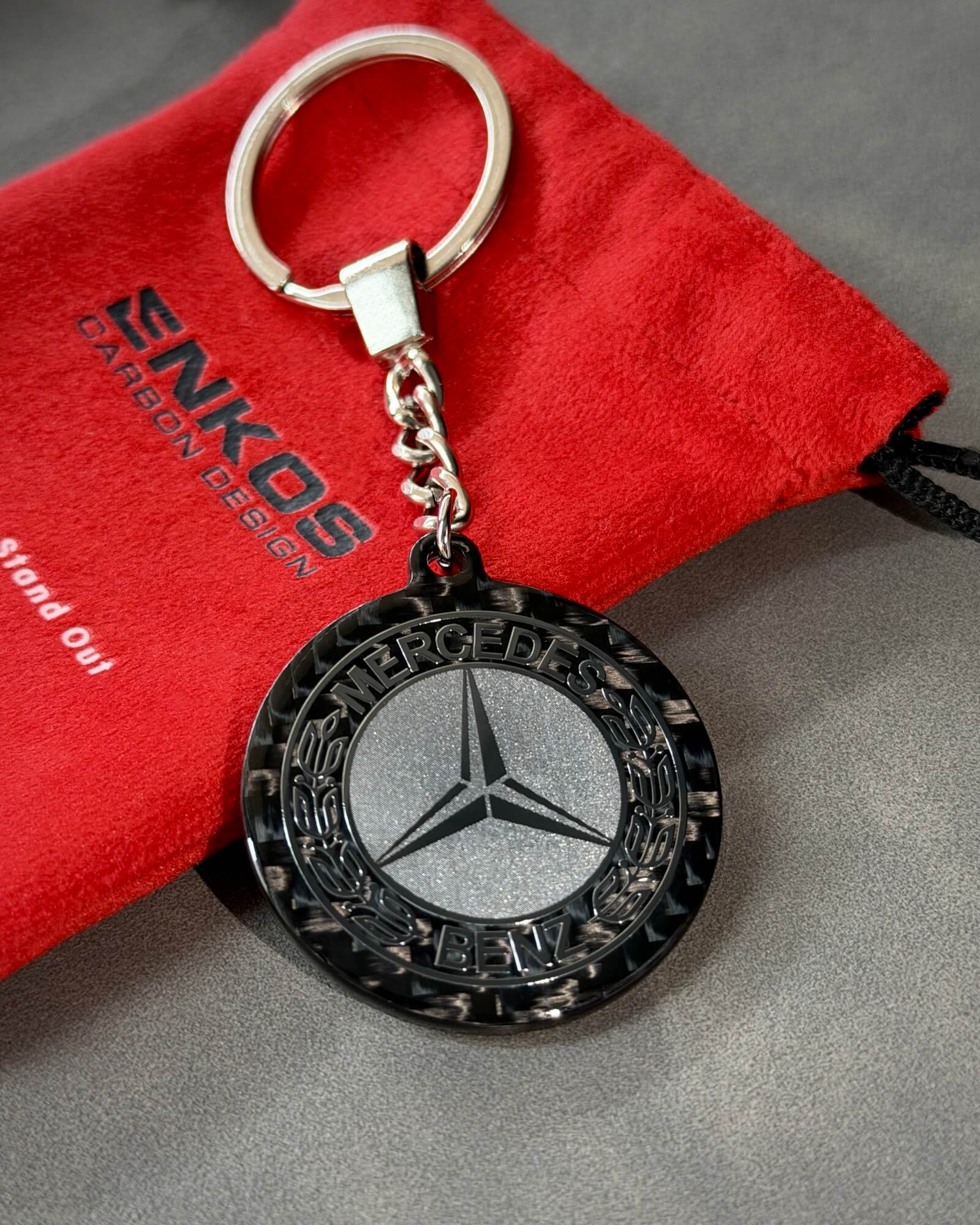 Executive Star — Carbon Keychain